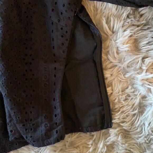 Lucy Paris New xs crop eyelet puff sleeves - Picture 4 of 4